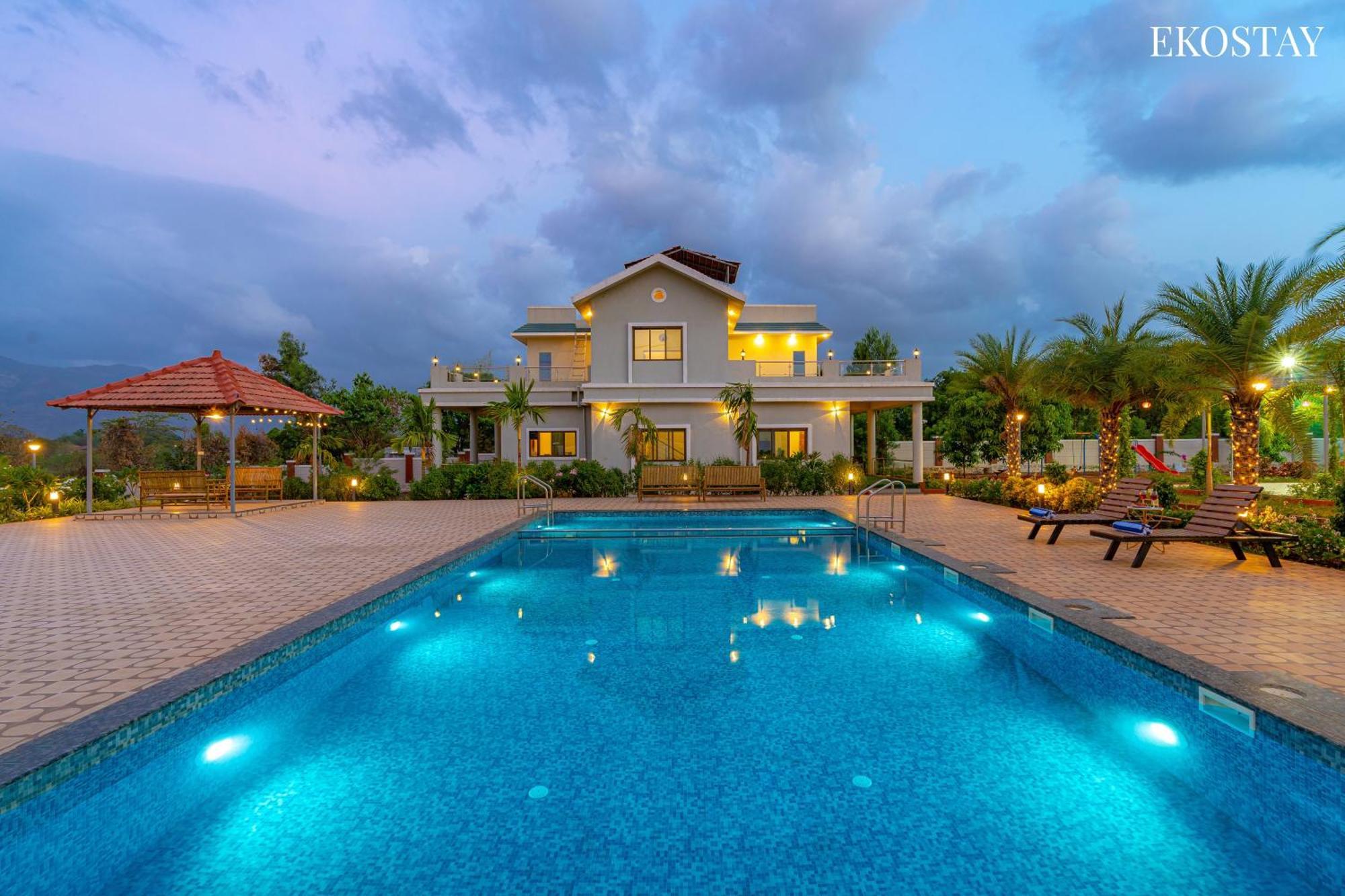 Ekostay Gold Palm Estate I Cricket Turf I Rain Dance I 2 Acre Property Karjat Exterior foto